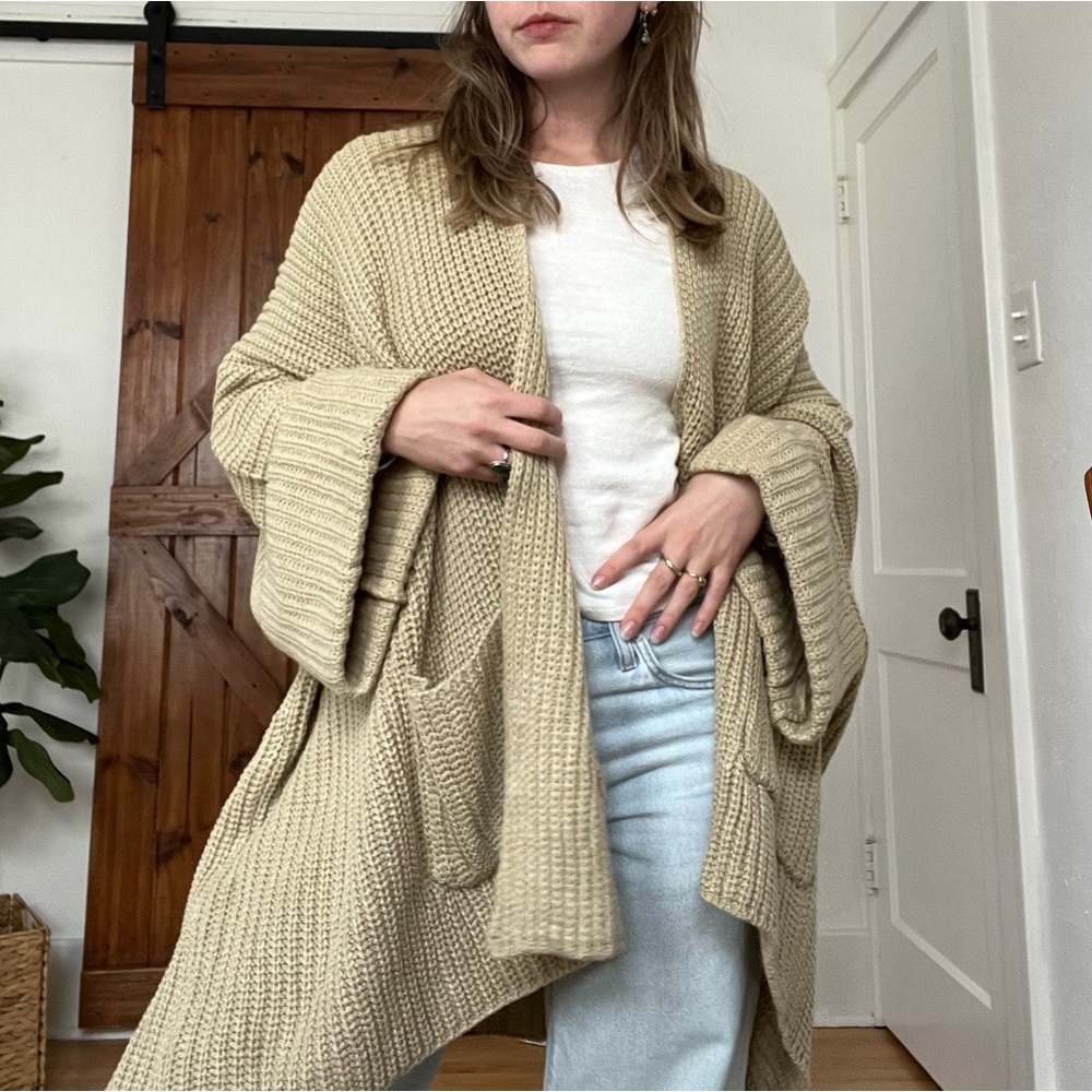 Indigo Luna Tuula Poncho Almond - Brand New!